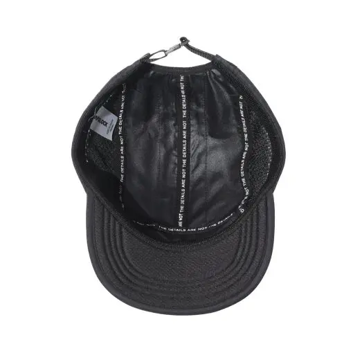 Tipe Pelangi Hitam — 5