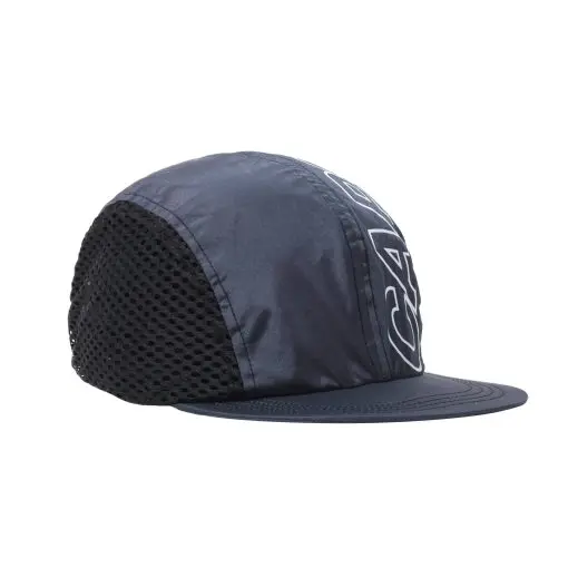 Topi Bunglon Hijau — 2